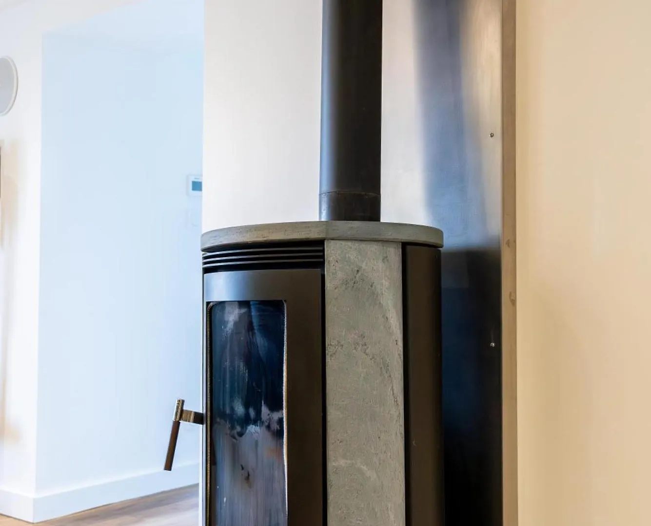Maison 4 Chambres Avec Jaccuzi Piscine Privee Et Sauna 阿普勒蒙 别墅