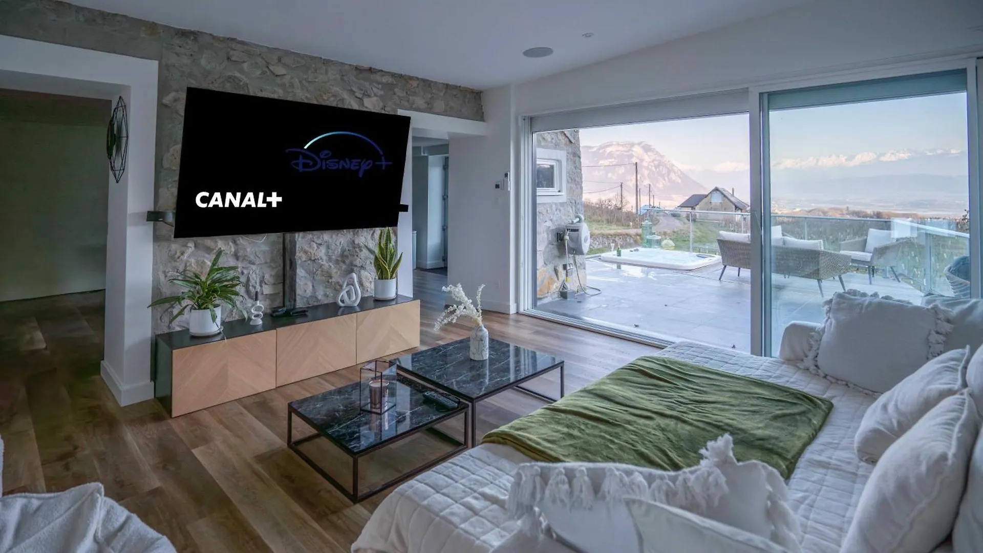 Vila Maison 4 Chambres Avec Jaccuzi Piscine Privee Et Sauna Apremont  Francie
