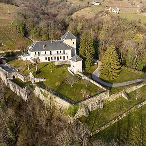 Chateau D'apremont Bed & Breakfast