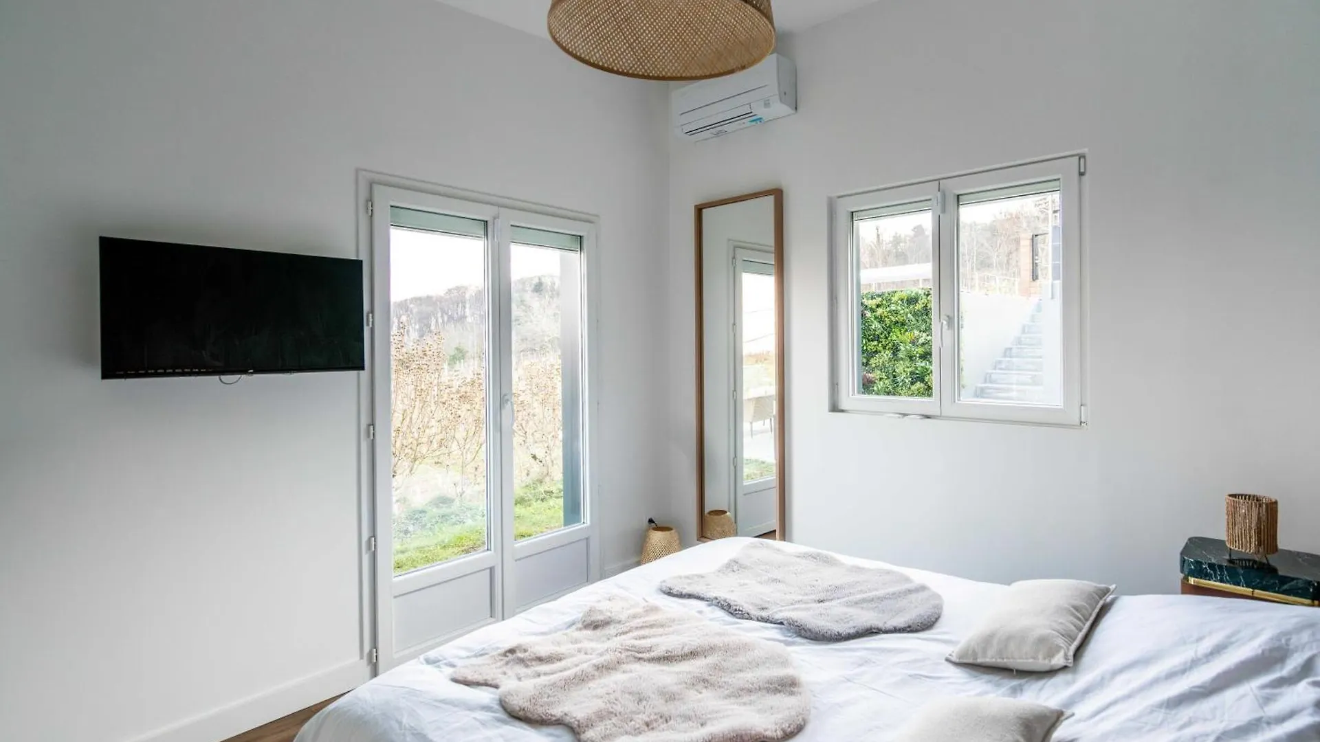 Maison 4 Chambres Avec Jaccuzi Piscine Privee Et Sauna Apremont  France